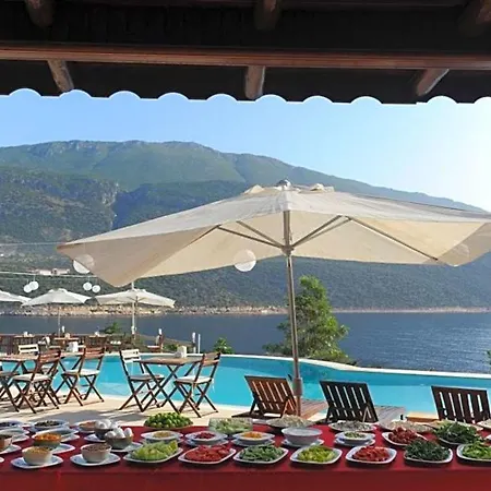 Sleeps 15 Pool Air Con *